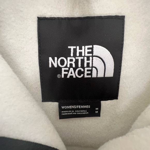 North Face Polartec White w/black Fleece Fabric Crop Jacket - Picture 10 of 10